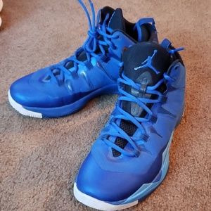 Mens Michael Jordan flight plate sneakers, sz 9